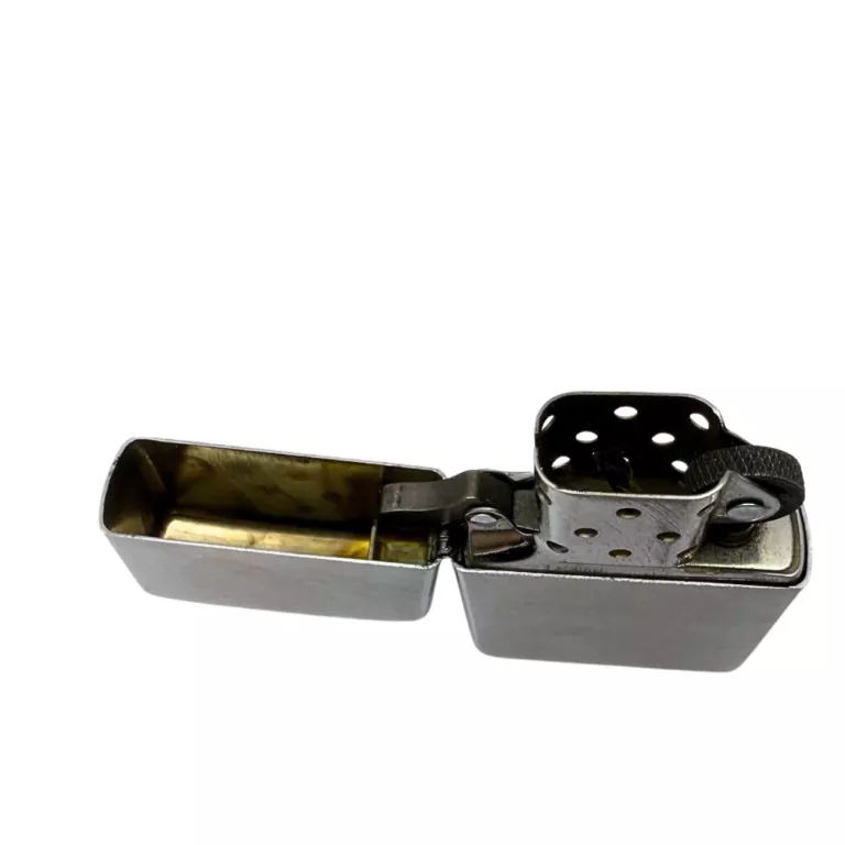 ZAPALNICZKA ZIPPO 22