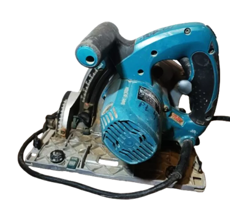 ZAGŁĘBIARKA MAKITA SP6000 / 2011R