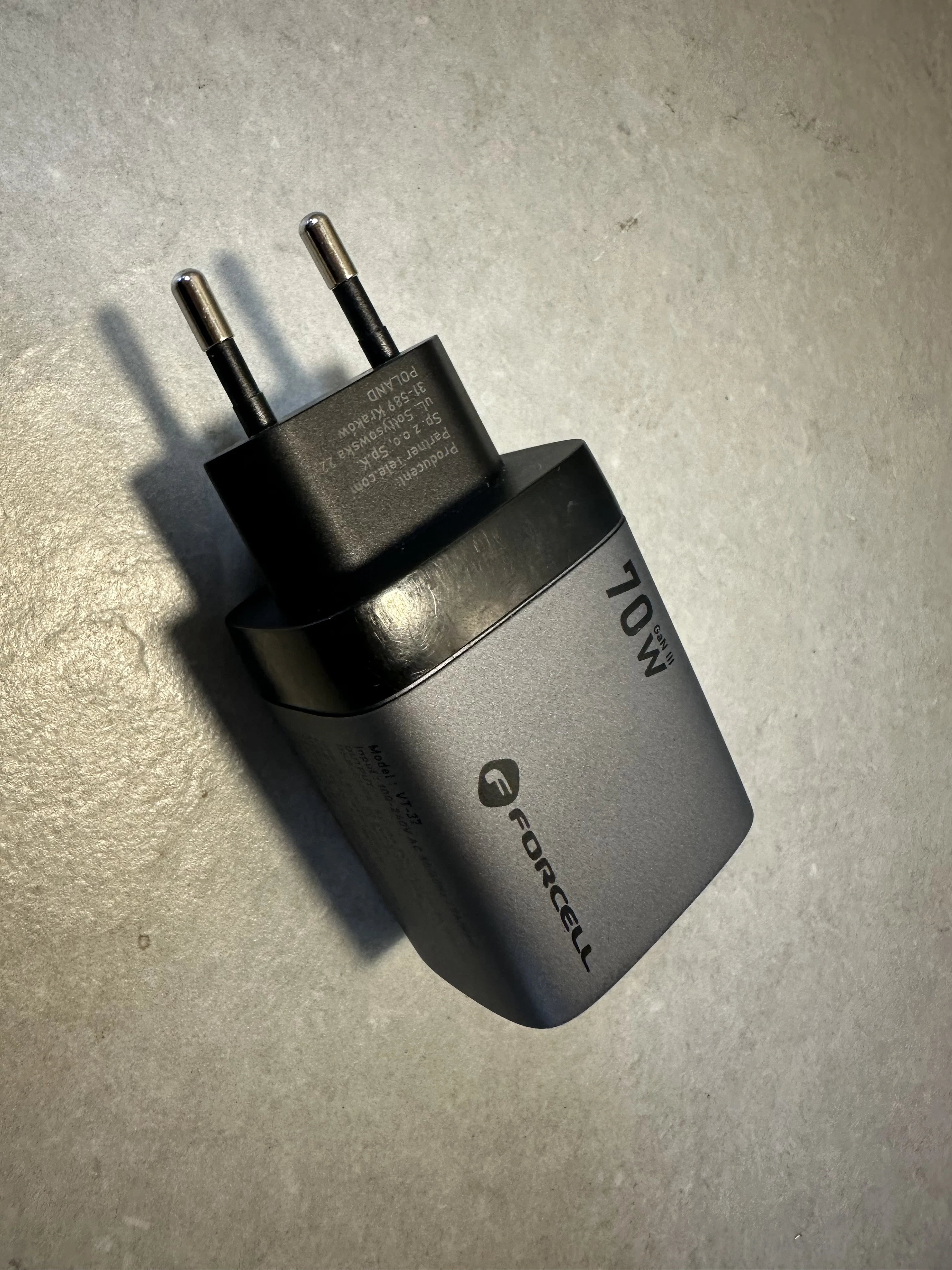 ladowarka-sieciowa-uniwersalna-forcell-gan3-70w-2x-usb-c-usb-lcd-pd-qc40-stan-11323-2