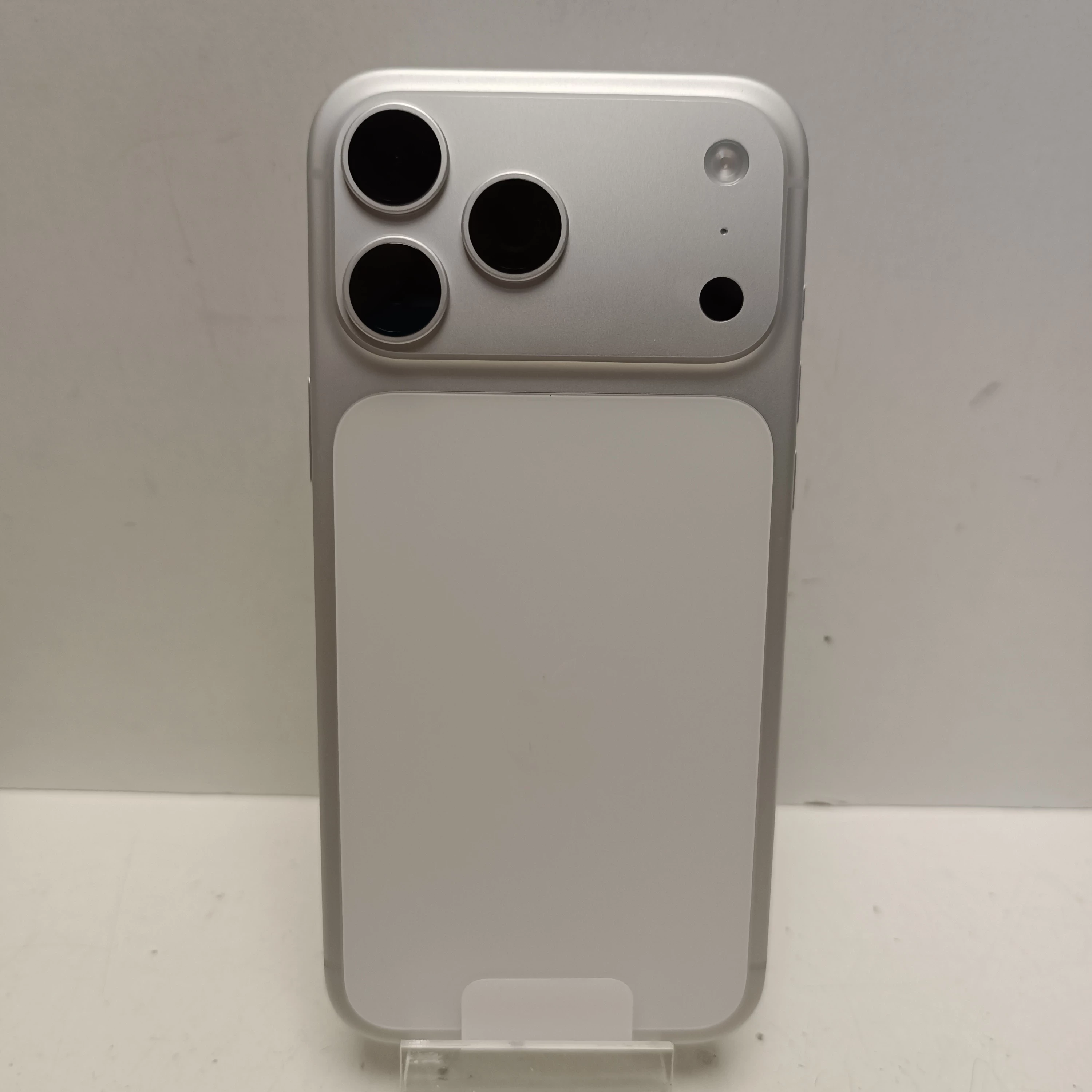 telefon-iphone-17-pro-max-1tb-bez-sieci-gwarancja-pojemnosc-akumulatora-4832