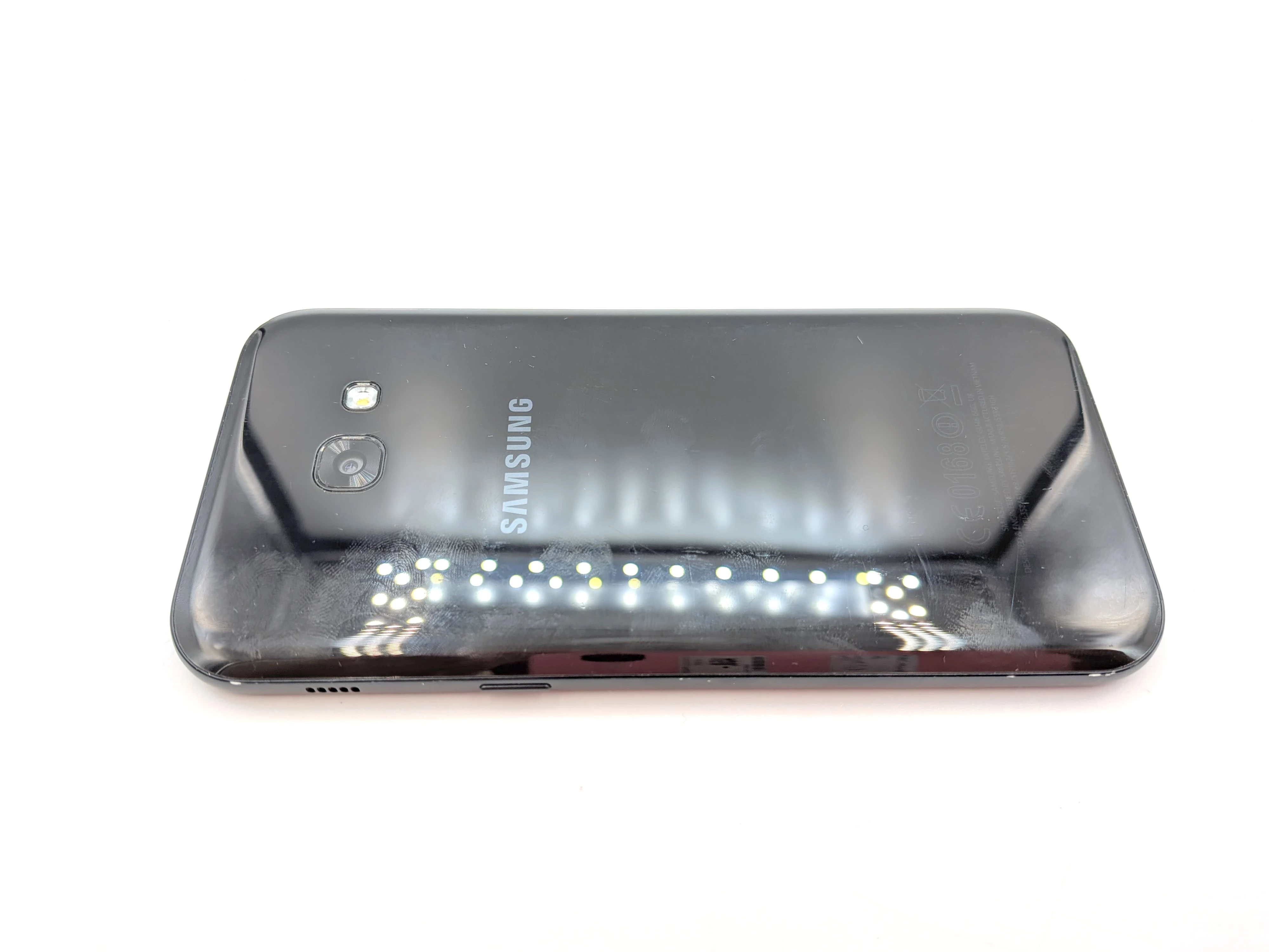 samsung-galaxy-a5-32gb-kod-producenta-sm-a520f