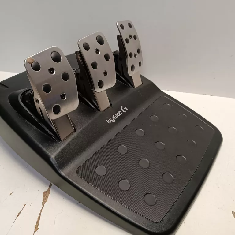 KIEROWNICA LOGITECH G29