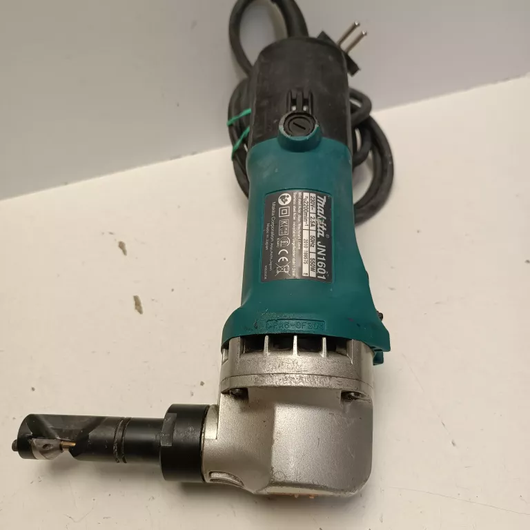 NOŻYCE DO BLACHY MAKITA JN1601