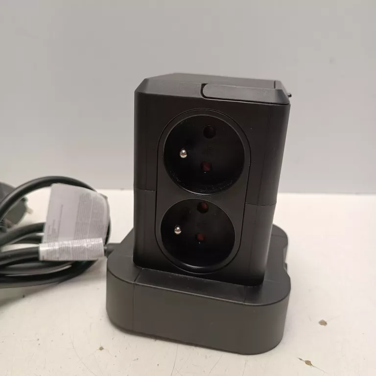 PRZEDŁUŻACZ LISTWOWY PROMAX 1,4 M 8 SZT. GNIAZD CZARNE