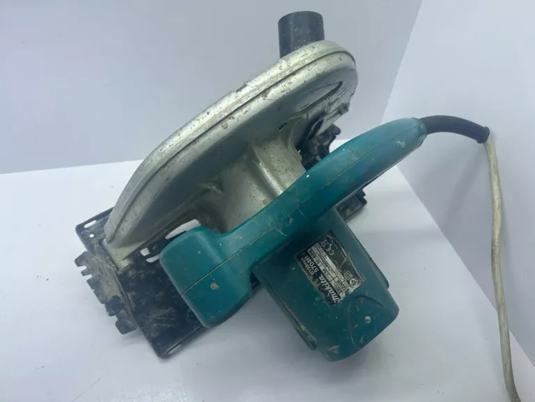 pilarka-tarczowa-makita-5704r-1200w-stan-11323-2