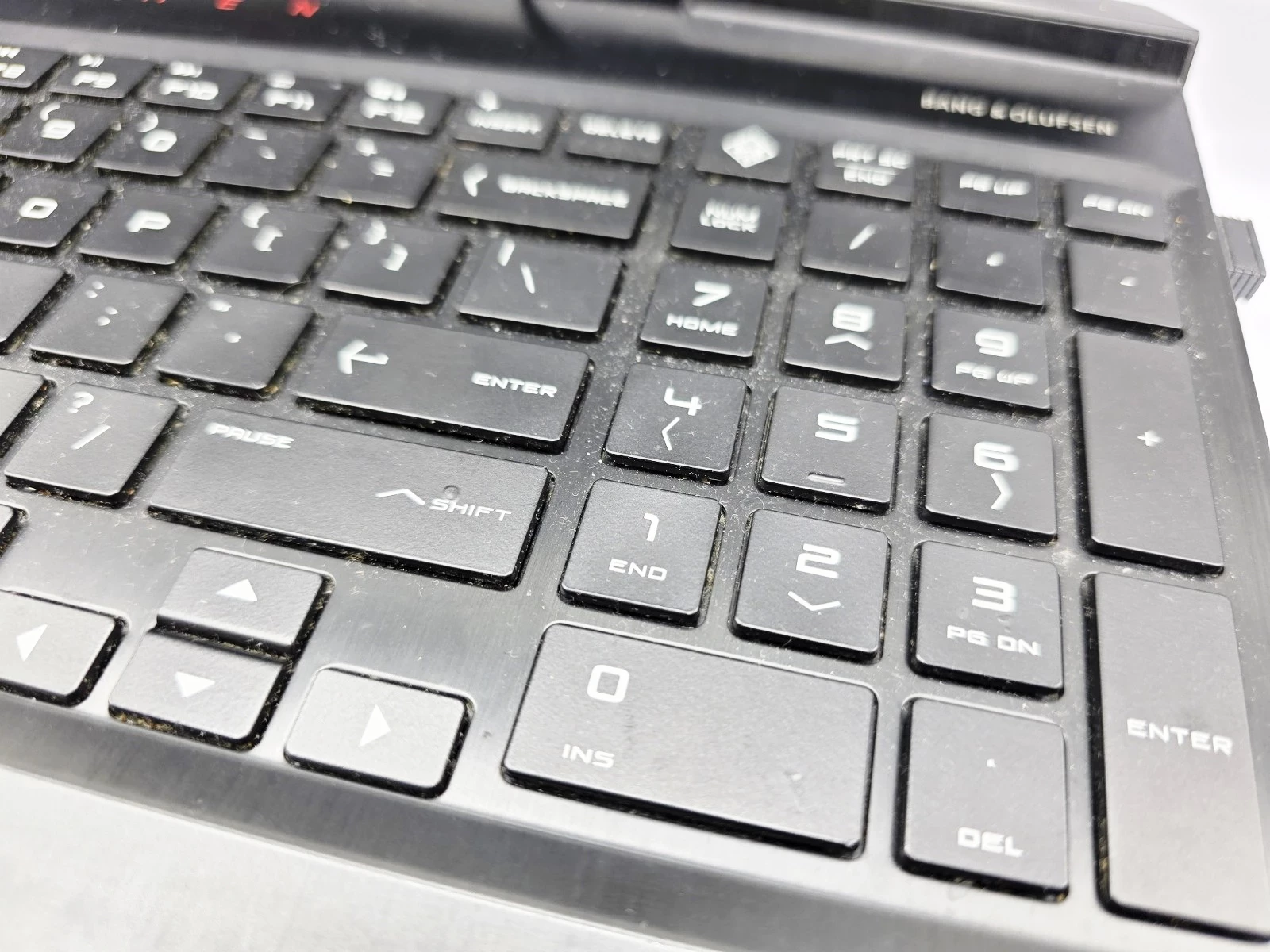 laptop-hp-omen-15-dc1065nw-at-opis-at-kod-producenta-8bw31ear