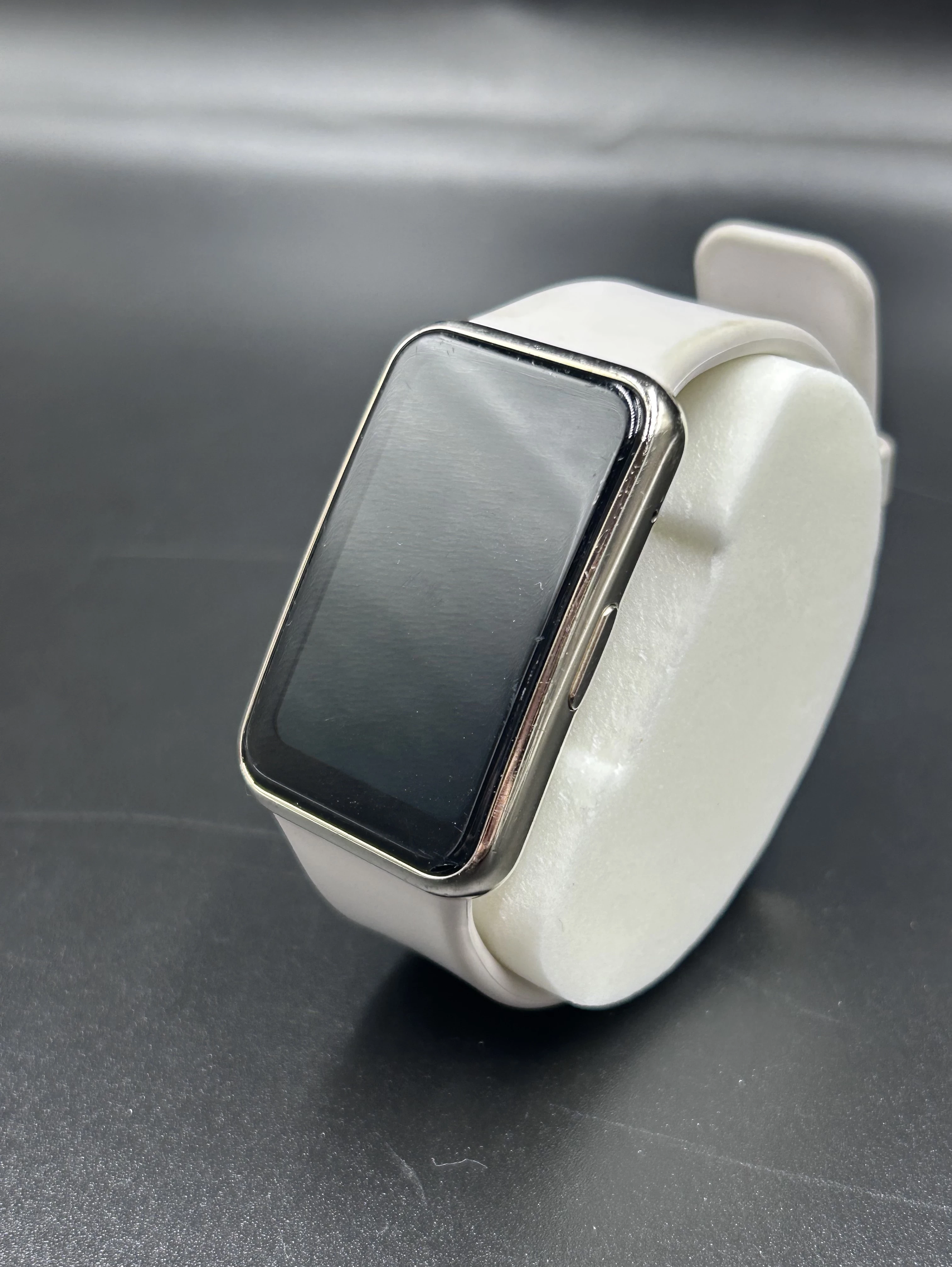 smartwatch-huawei-watch-fit-elegant-bialy-okazja-stan-11323-2