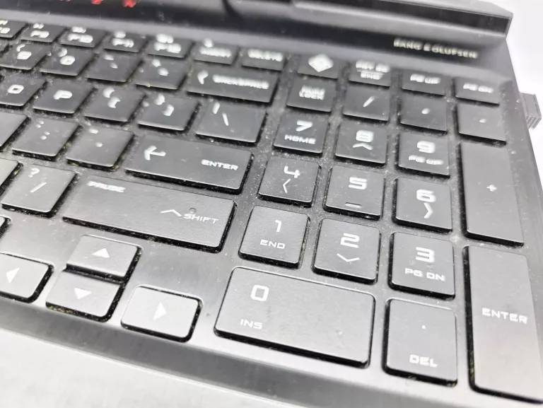 laptop-hp-omen-15-dc1065nw-at-opis-at-kod-producenta-8bw31ear