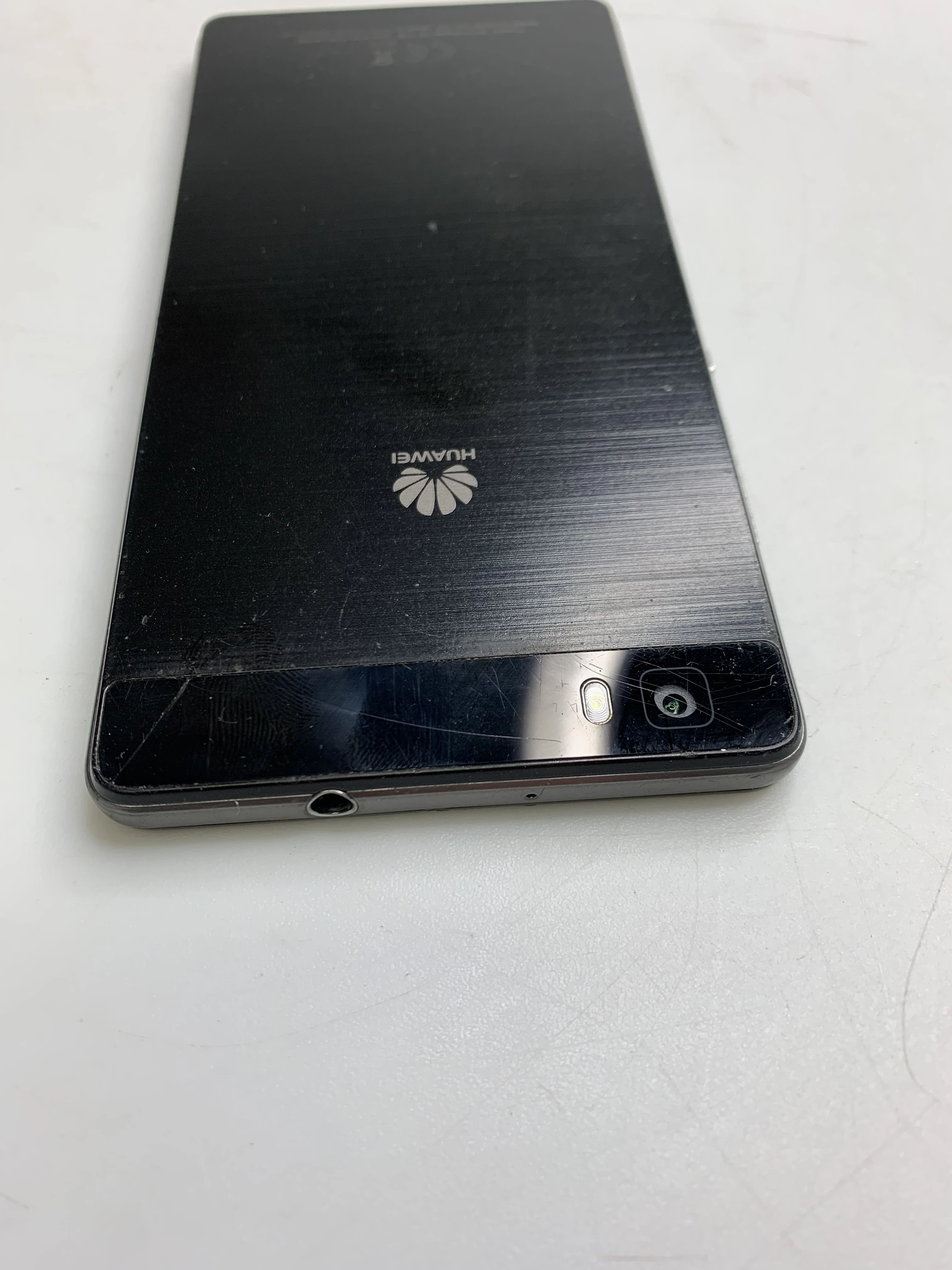 telefon-huawei-p8-lite-216gb-wbudowana-pamiec-202869-214201