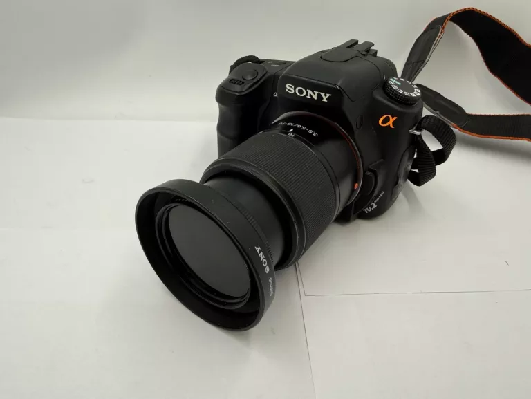 APARAT SONY ALFA A200 OBIEKTYW 18-70MM ŁADOWARKA