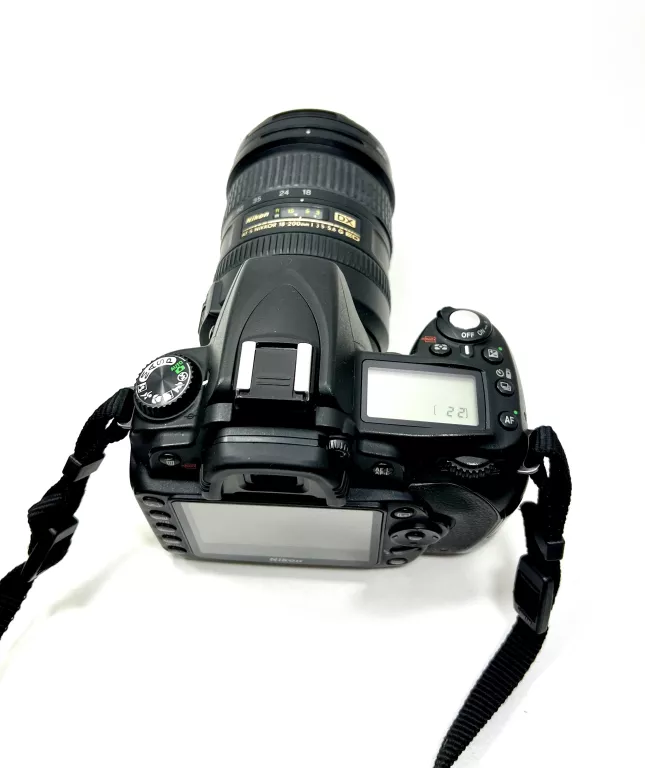 lustrzanka-nikon-d90-korpus-obiektyw-w-zestawie-814-2