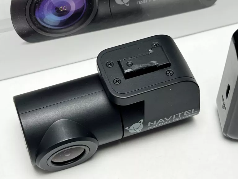 wideorejestrator-navitel-r9-dual-jakosc-zapisu-23351-2