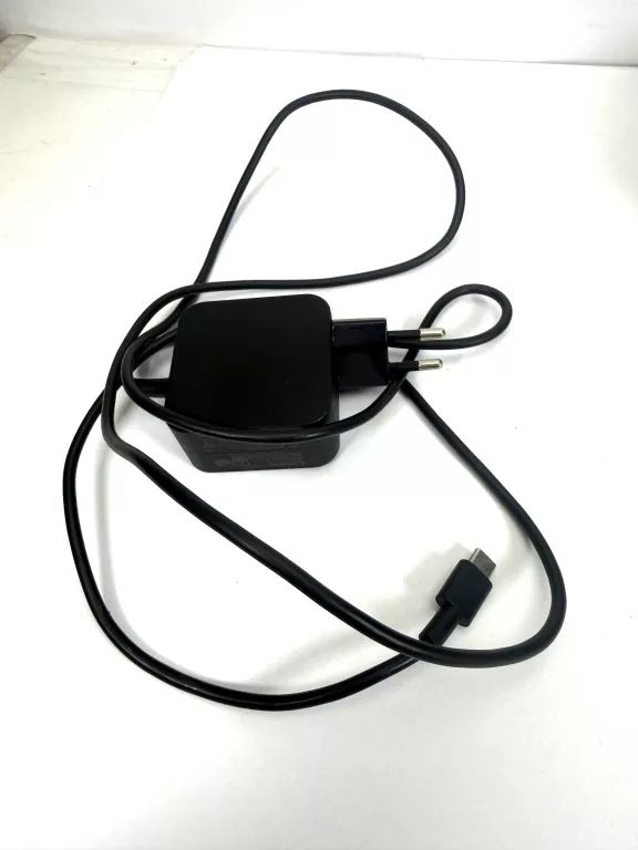 KONSOLA STEAM DECK 1010