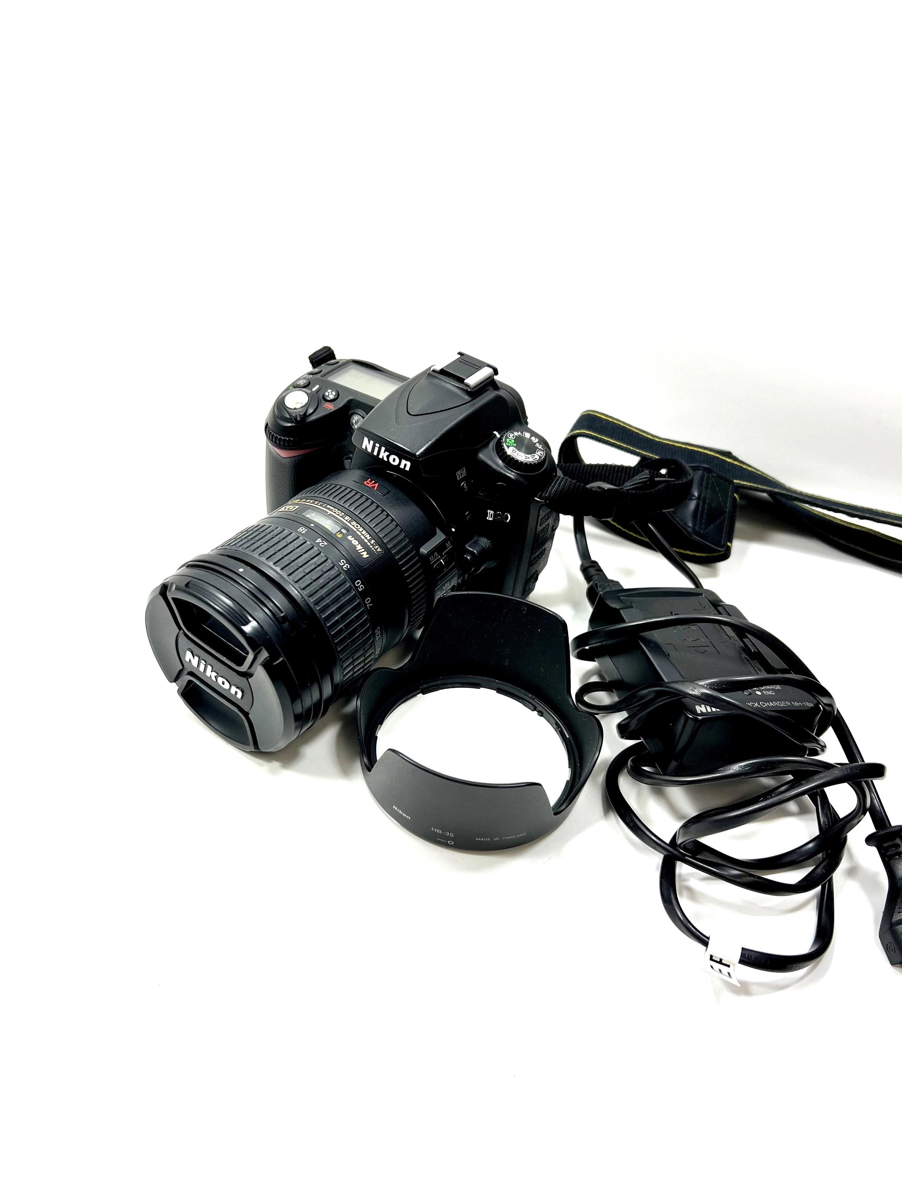 lustrzanka-nikon-d90-korpus-obiektyw-ean-gtin-0018208915743