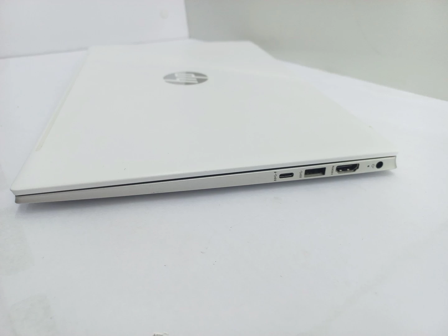 laptop-hp-14-dv0569sa-dotykowy-wyswietlacz-ean-gtin-196786194238