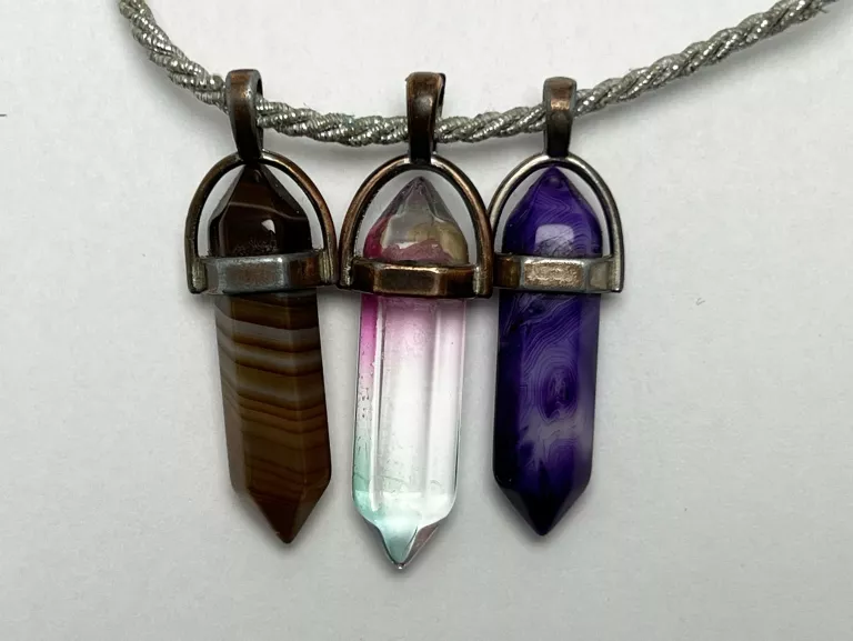 wisiorki-tygrysie-oko-ametyst-krysztal-stan-11323-2