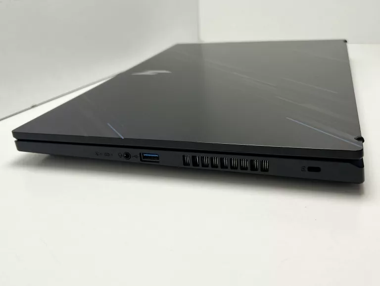 LAPTOP ACER NITRO ANV15-51 | I7-13620H | 16GB | 512GB | RTX 4050 | WIN11