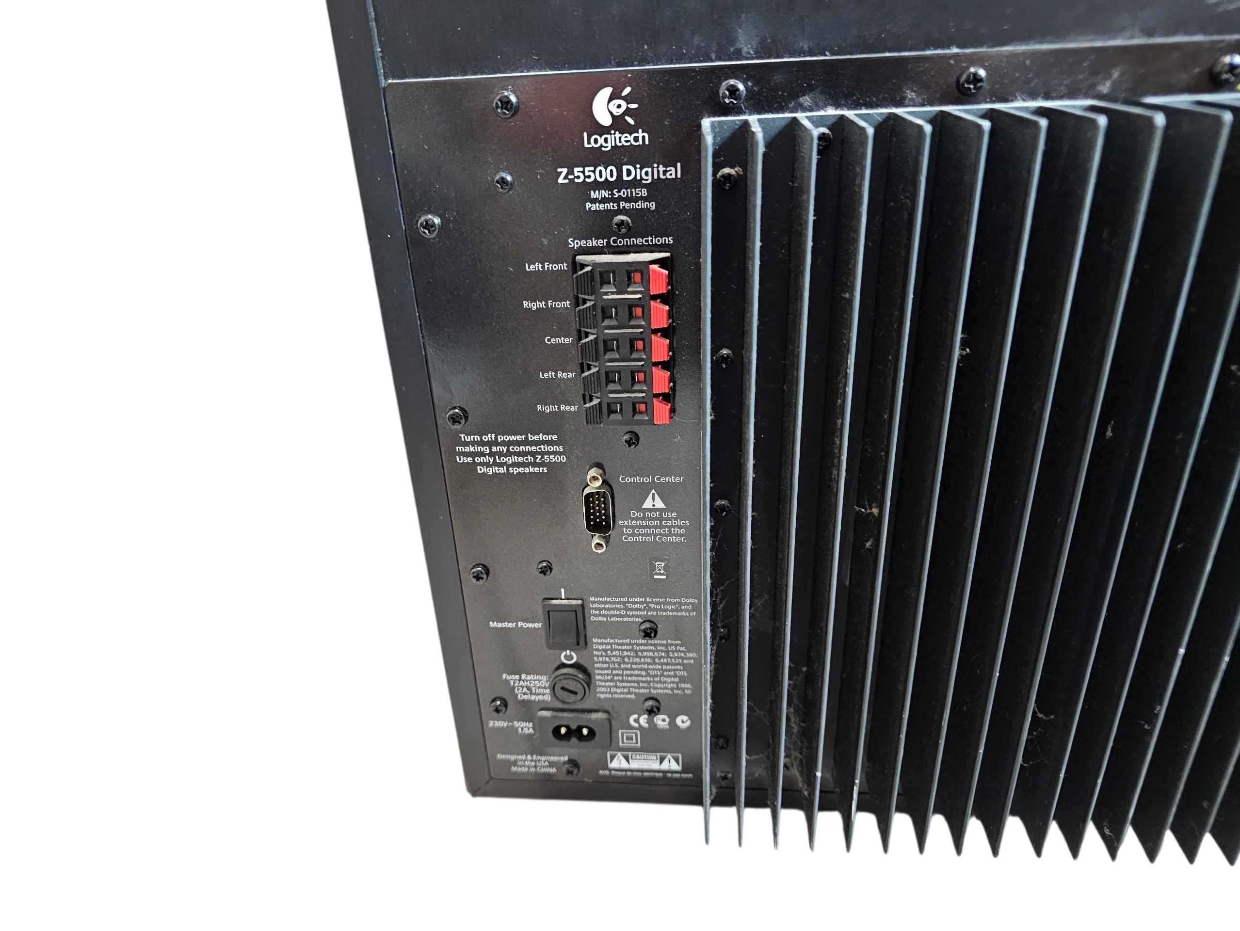 glosniki-logitech-51-z-5500-digital-thx-speaker-system-model-z-5500