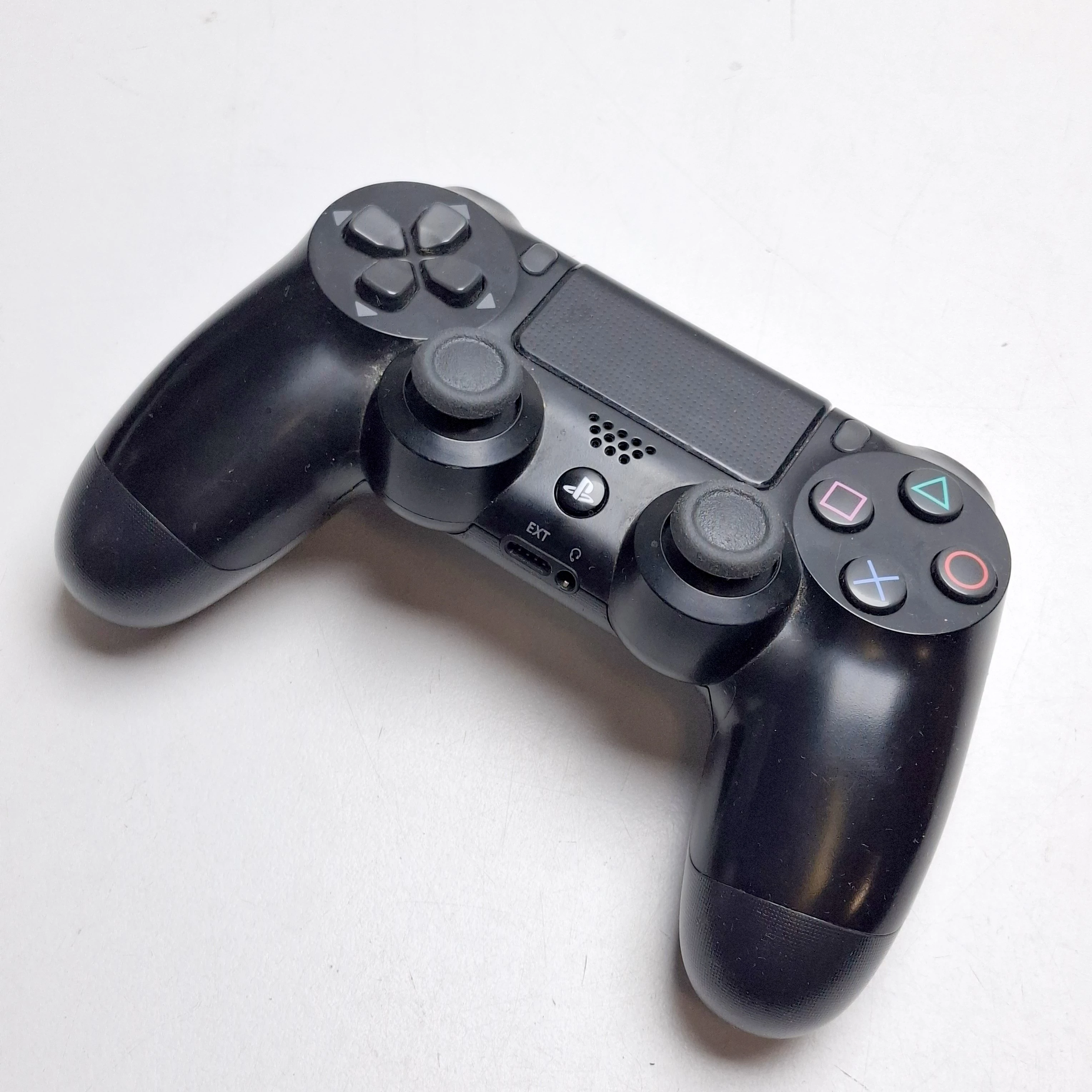 konsola-ps4-slim-500-gb-ean-gtin-0711719845553