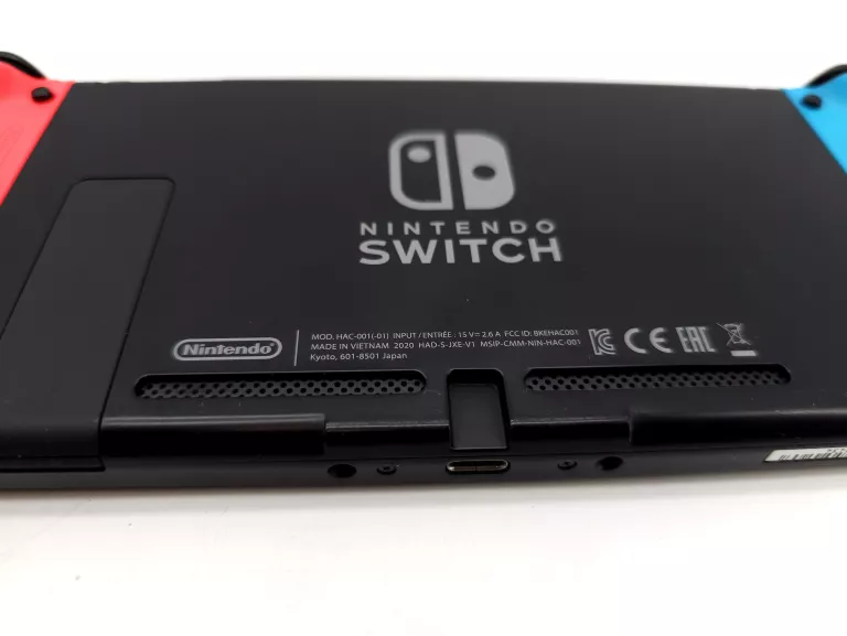 KONSOLA NINTENDO SWITCH HAC-001 KARTA 128GB + AKCESORIA