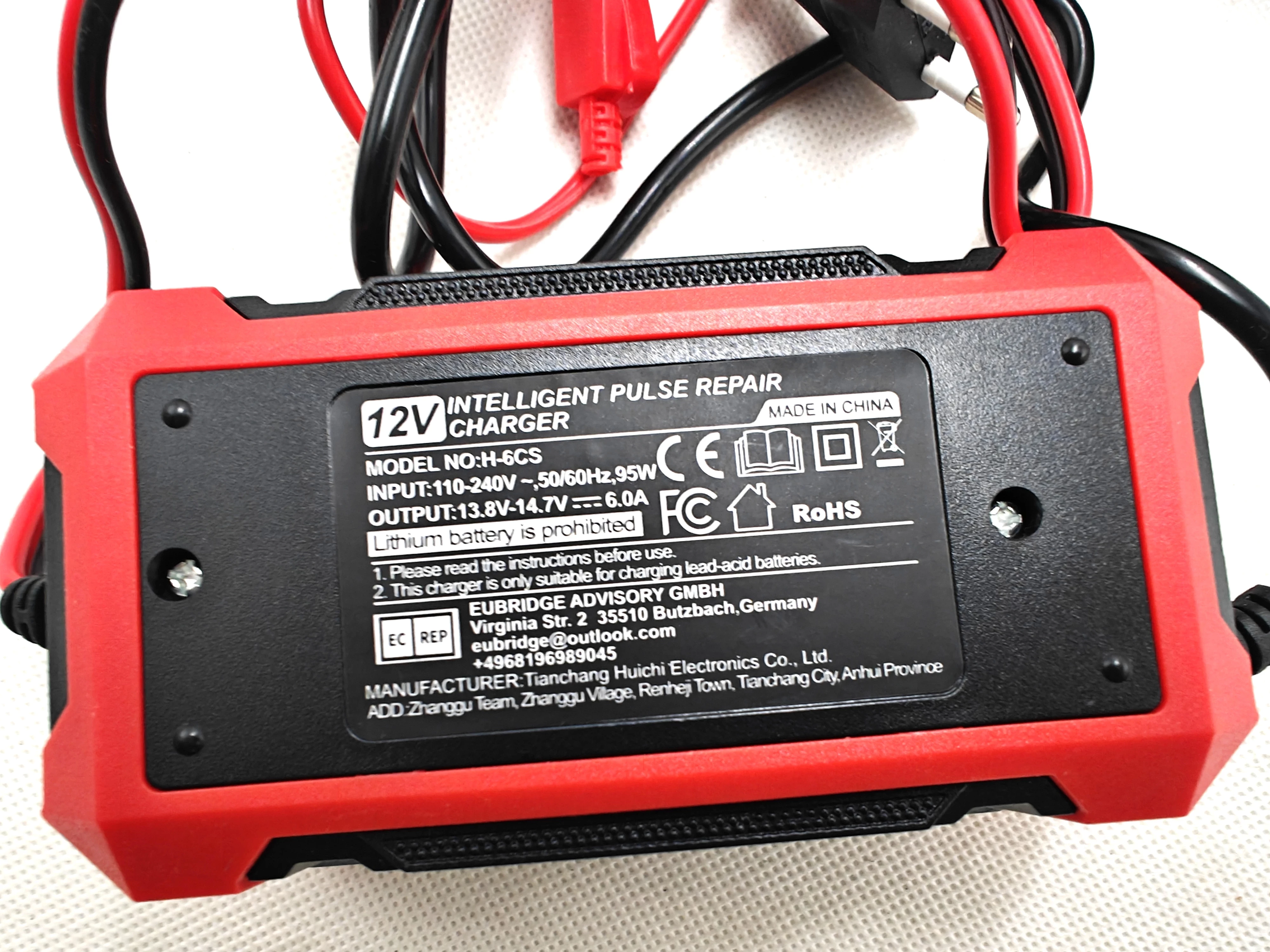 automatyczny-inteligentny-prostownik-ladowarka-akumulatora-lcd-12v-6a-natezenie-maksymalne-600