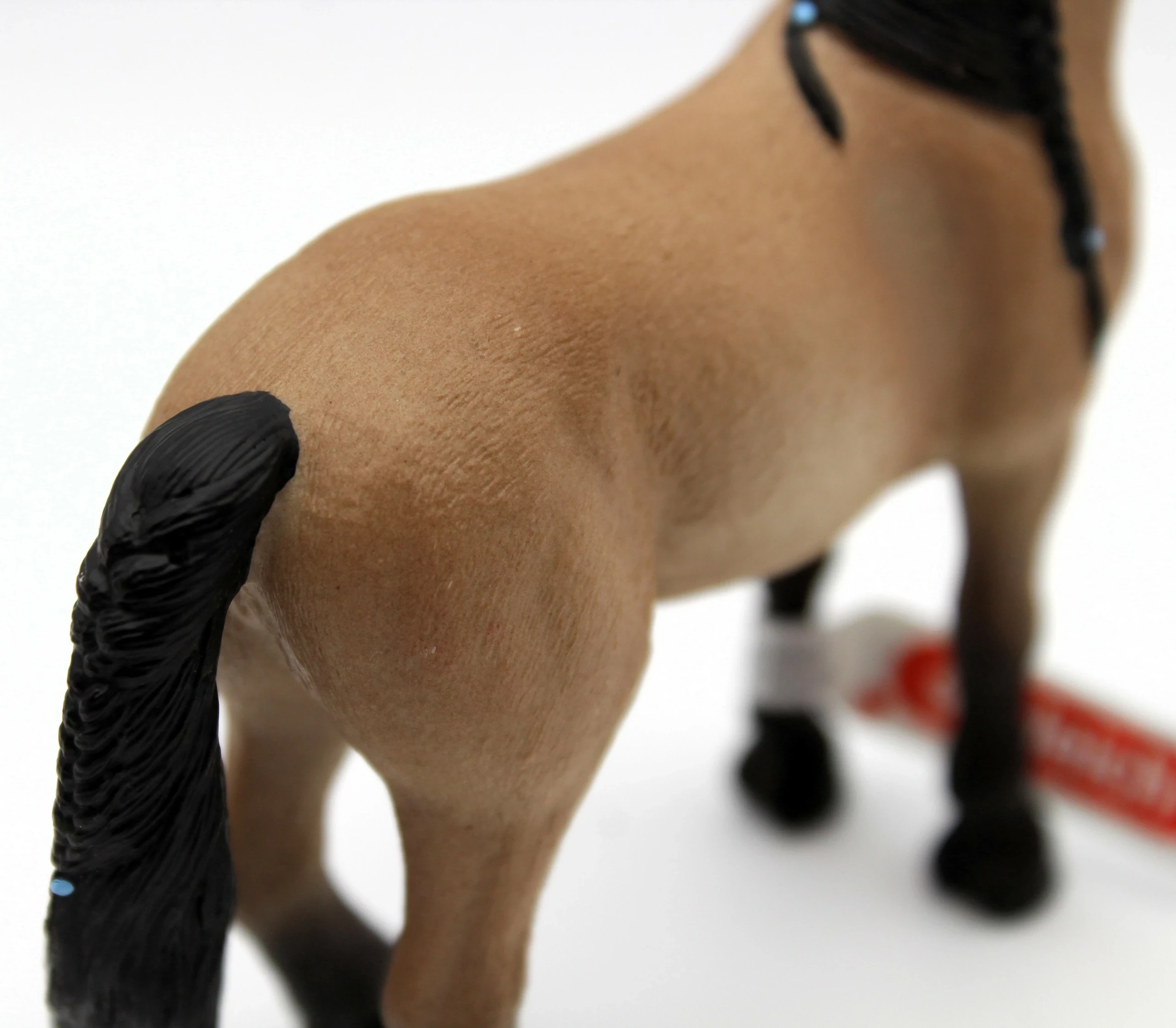 realistyczna-figurka-kon-klacz-schleich-14814-skala-121-wiek-dziecka-3475-45