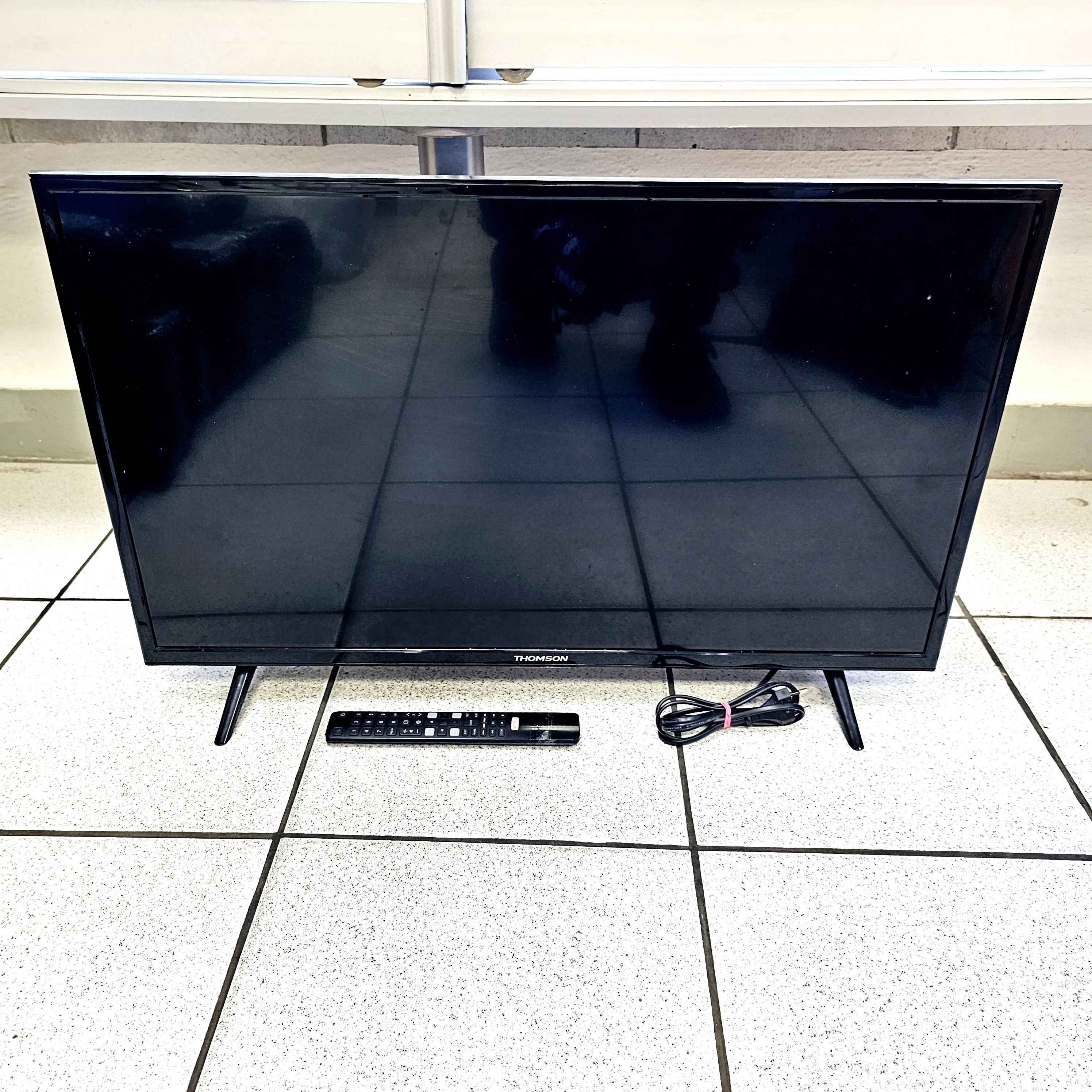 telewizor-32-thomson-32hb5426-okopowa-7a-warszawa