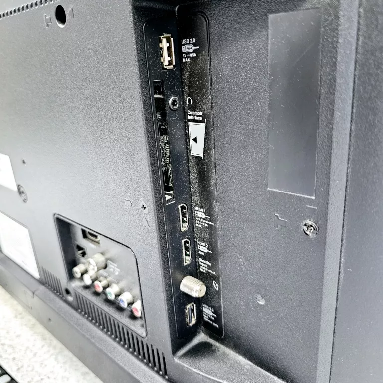 telewizor-32-thomson-32hb5426-typ-telewizora-211486-250142