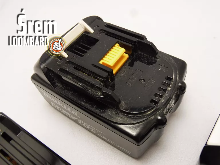 ladowarka-makita-4-x-aku-60ah-komplet-igla-stan-seria-198091-4