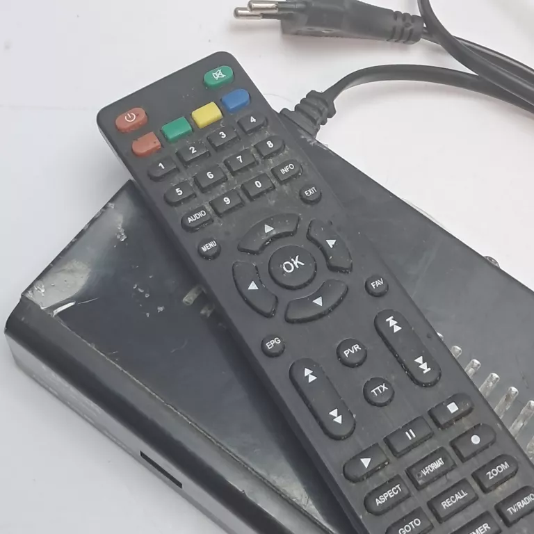 dekoder-dvbt2-linear-model-dekoder-tuner-dvbt2-dvbc-dvbt005-sh