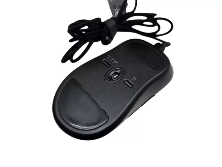 mysz-przewodowa-zowie-ec1-c-optyczny-stan-11323-2