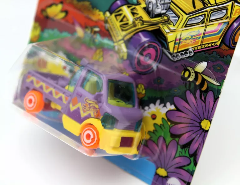 MODEL AUTA HOT WHEELS MIGHTY K SPRING SERIES 2025