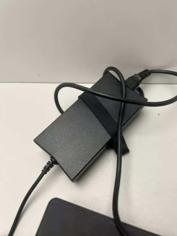 STACJA DOKUJĄCA DELL THUNDERBOLT TB16 K16A