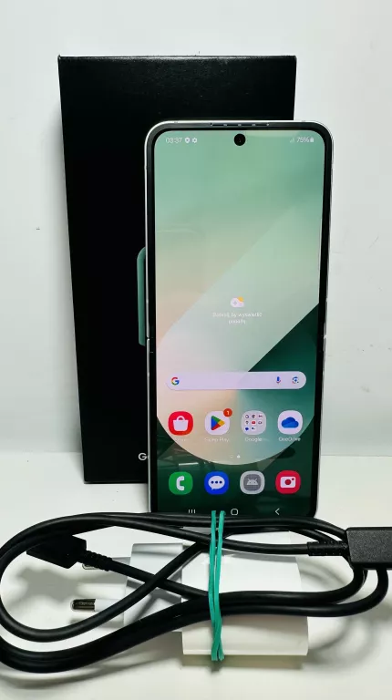 TELEFON SAMSUNG GALAXY Z FLIP6 5G 12/256GB MIĘTOWY FABRYCZNY WARTO OKAZJA