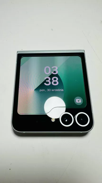 TELEFON SAMSUNG GALAXY Z FLIP6 5G 12/256GB MIĘTOWY FABRYCZNY WARTO OKAZJA