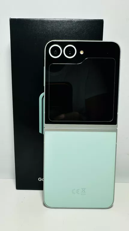 TELEFON SAMSUNG GALAXY Z FLIP6 5G 12/256GB MIĘTOWY FABRYCZNY WARTO OKAZJA