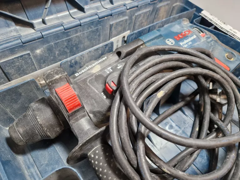 WIERTARKA BOSCH PROFESSIONAL GBH 240 + WALIZKA + GW