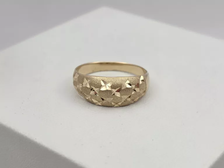 ZŁOTY PIERŚCIONEK - 585 14K R.19 3,55G