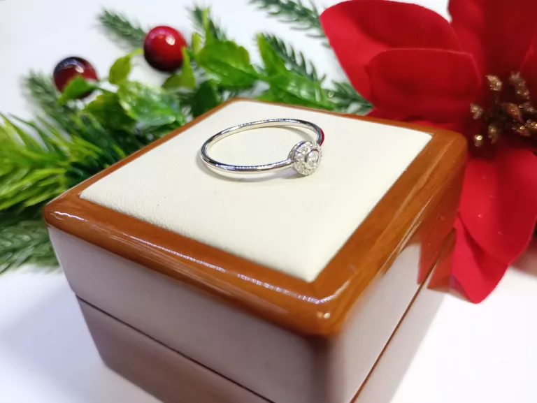 ZJAWISKOWY SREBRNY PIERŚCIONEK  1,26 G 925