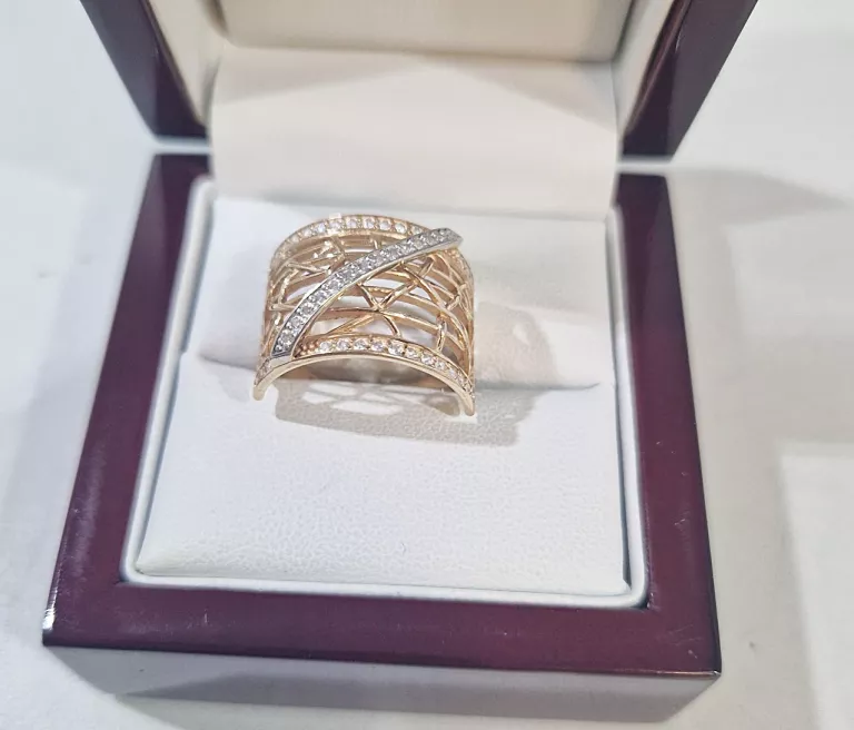 OLŚNIEWAJĄCY ZŁOTY PIERŚCIONEK Z OCZKAMI 4,83G R.19