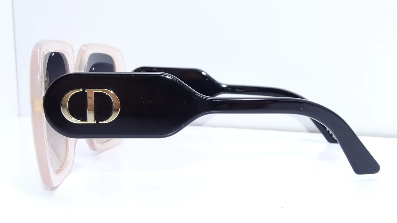 okulary-przeciwsloneczne-dior-diorbobby-s2u-76a2-fason-4526-3