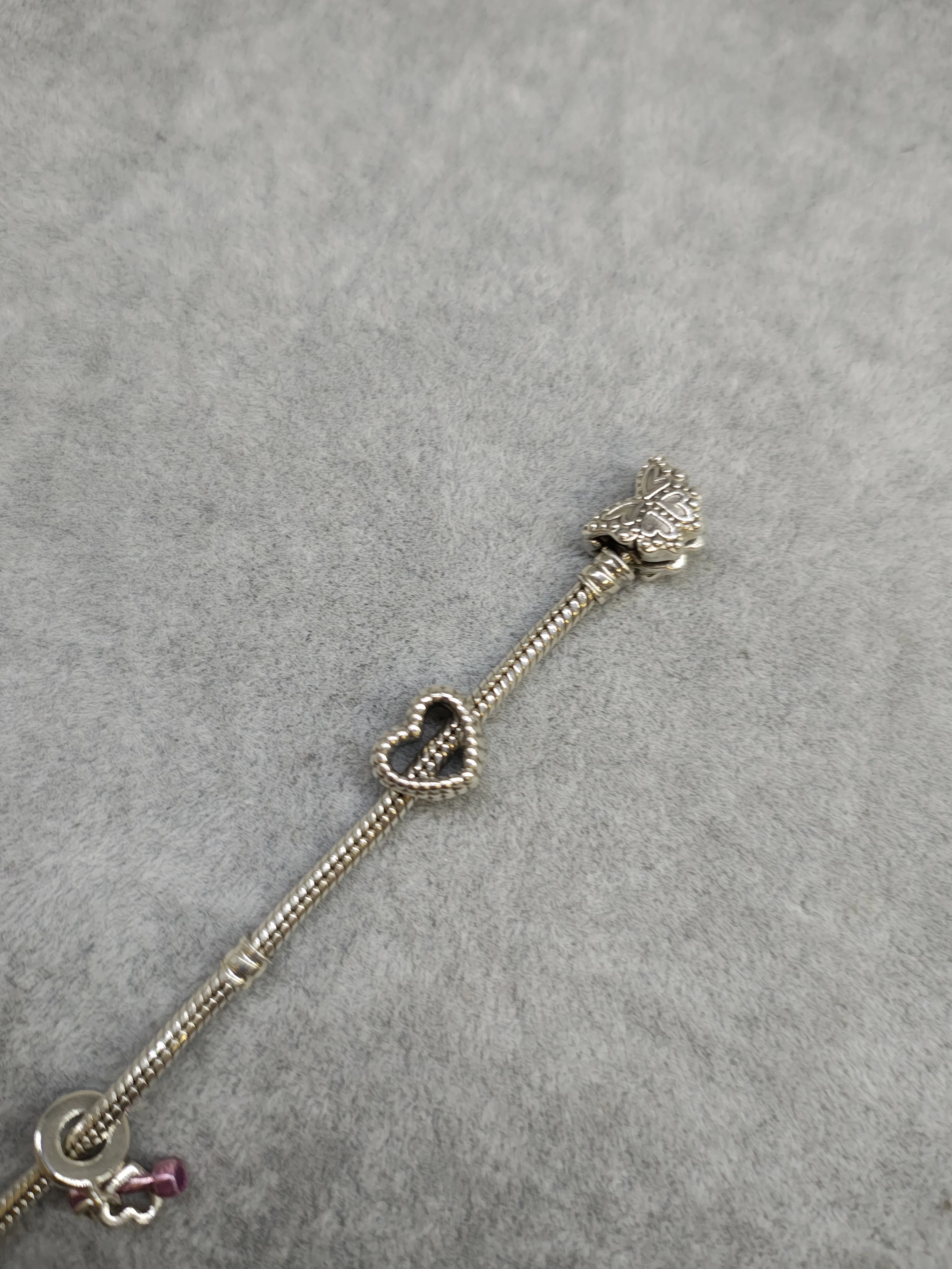 srebrna-bransoletka-z-charmsami-925-ean-gtin-00000000000000