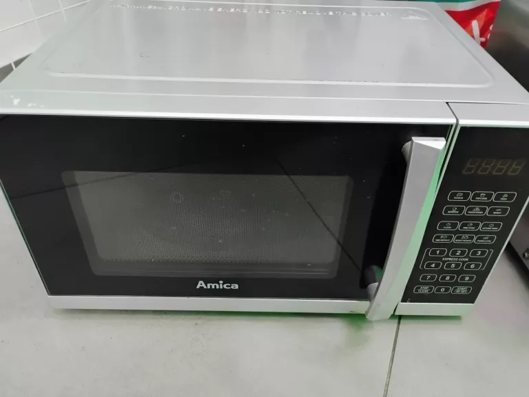 MIKROFALÓWKA AMICA AMGF20E1S