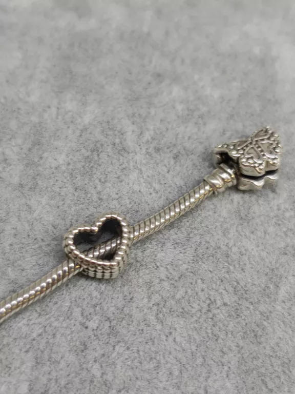 SREBRNA BRANSOLETKA Z CHARMSAMI 925