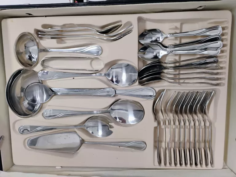 rossner-sztucce-zestaw-sztuccow-w-walizce-72el-ean-gtin-5908298001424