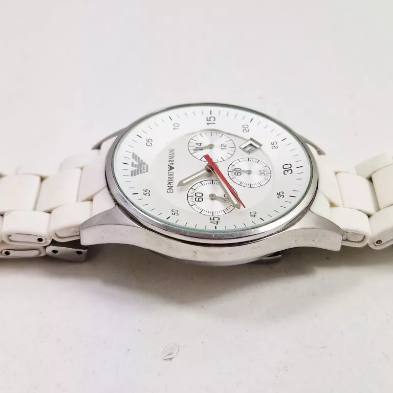 zegarek-emporio-armani-ar5859-bialy-opis-mechanizm-18738-1