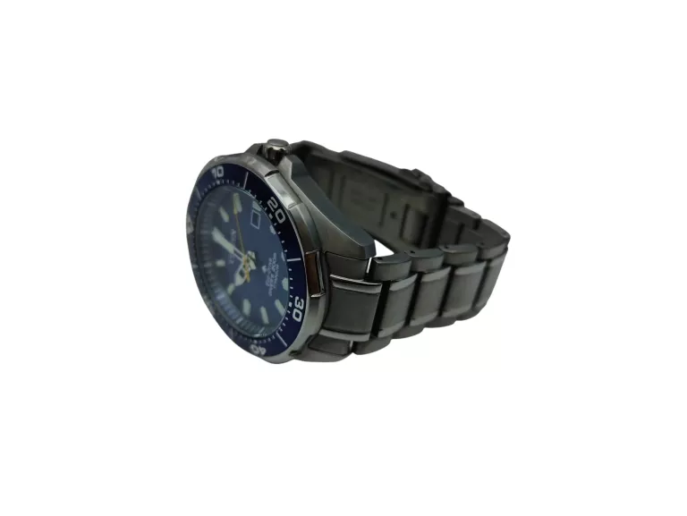 ZEGAREK CITIZEN ECO DRIVE DIVERS 200M TITANUM
