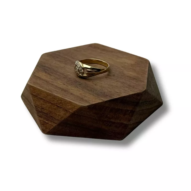 ZŁOTY PIERŚCIONEK PRÓBA 585 ROZMIAR 17 WAGA 2,02G