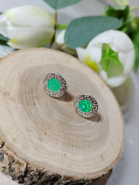 PRZEŚLICZNE SREBRNE KOLCZYKI 2,52 G 925