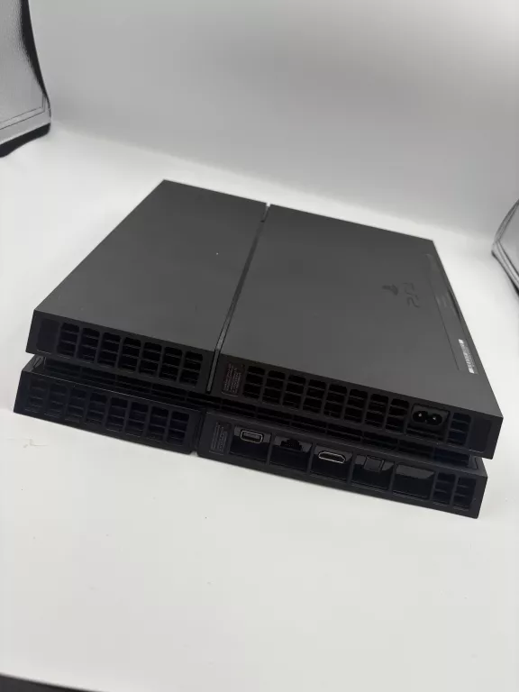 KONSOLA PS4 + ZASILACZ  CUH1116A